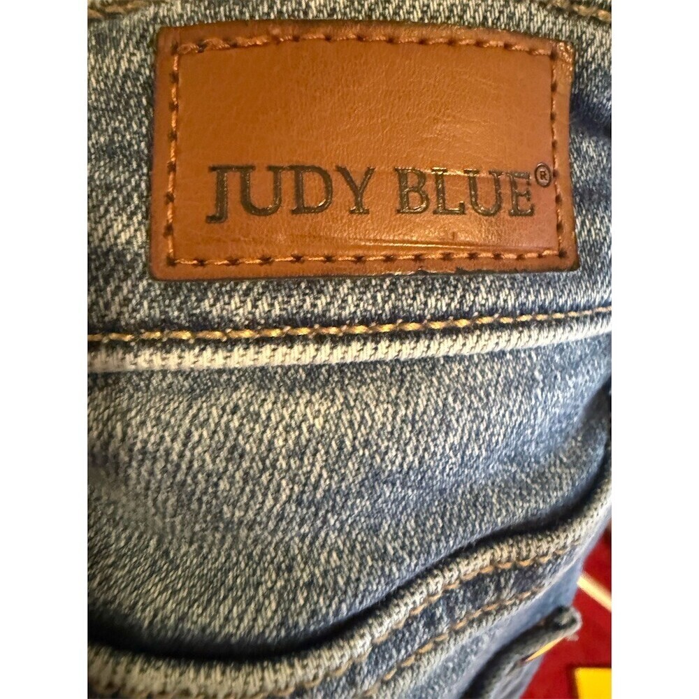 Judy Blue Jeans Womens Size M Blue High Rise Distressed Straight Crop - Picture 15 of 16